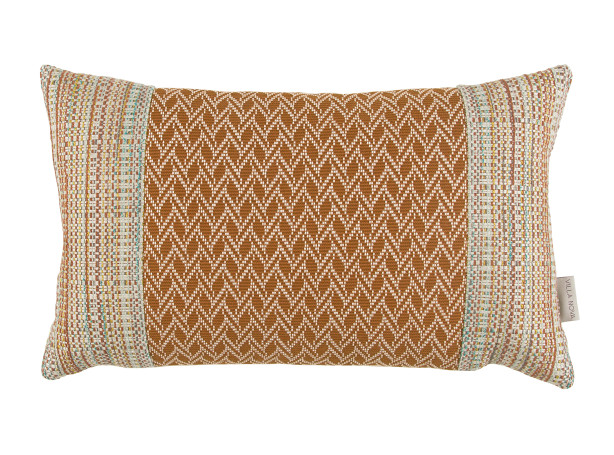 VNC3304-09-kanari-cushion-_01